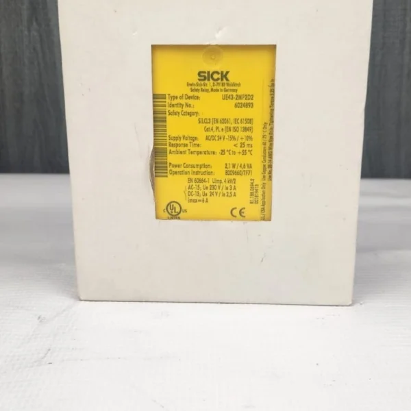 NEW SICK UE43-2MF2D2 Safety Relay, 2NO, 22 V DC, 6024893