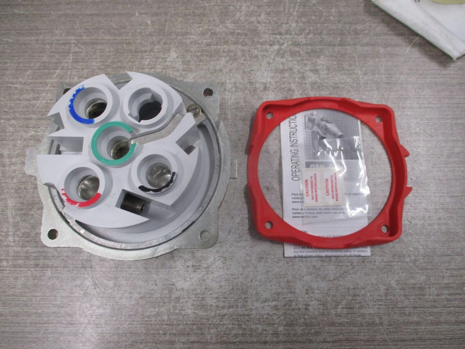 Meltric DS Inlet/Plug 37-28043 200A Nema 3R New Surplus 1 37 28043 0