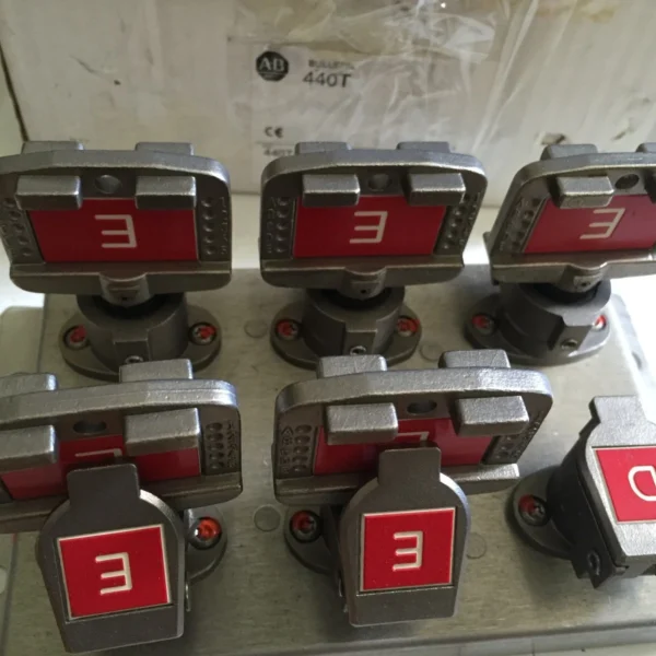 NEW ALLEN BRADLEY 440T-MKEXE14X004 A,Allen-Bradley 440T KEY EXCHANGE UNIT,TD