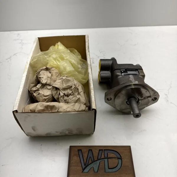F11-010-HU-CV-K-000-0000-00 PARKER HYDRAULIC PUMP 3707310 BRAND NEW