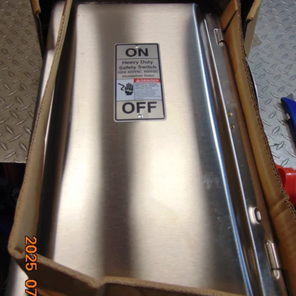 NEW Siemens Heavy Duty Safety Switch 100A 600V HNF363S