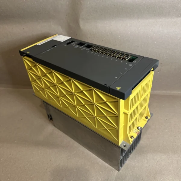 FANUC A06B-6088-H215#H500 SPINDLE AMPLIFIER MODULE - USED - FREE SHIPPING