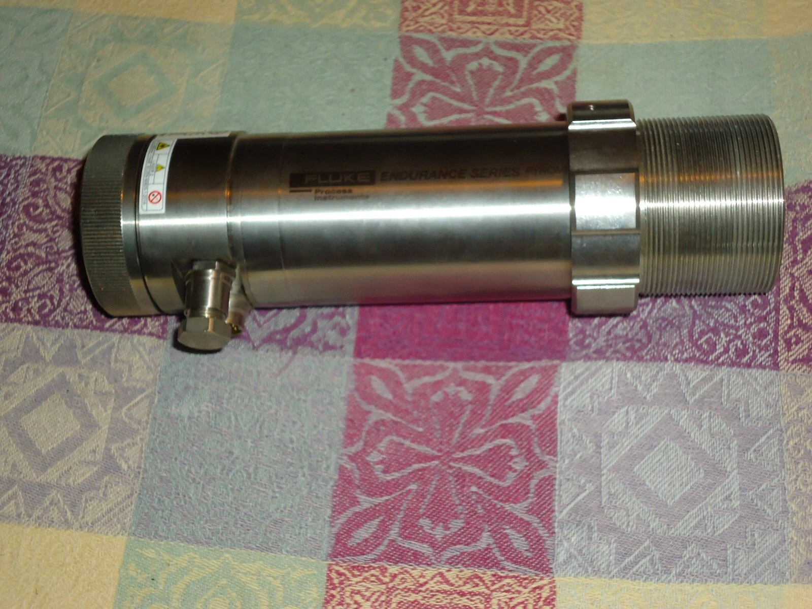 FLUKE ENDURANCE OPTICAL PYROMETER WITH MOUNTS, WIRING,ETC EIRH-F2-L-O-O W/PAPERS 1 EIRH F2 L O O 0