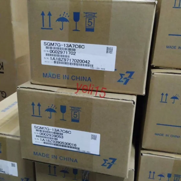 1Pc Yaskawa servo Motor NEW SGM7G-13A7C6C Free delivery