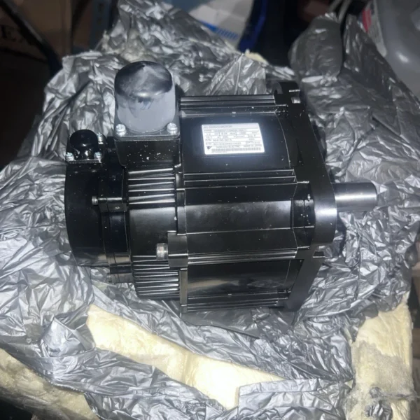 HAAS AC SERVO MOTOR YASKAWA SGMGV-13ADA-HA11 New