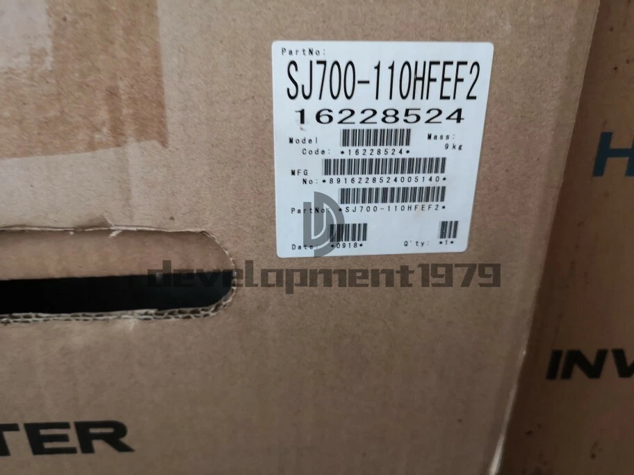 ONE NEW Hitachi SJ700-110HFEF2 SJ700110HFEF2 inverter 11KW 1 SJ700 110HFEF2 0