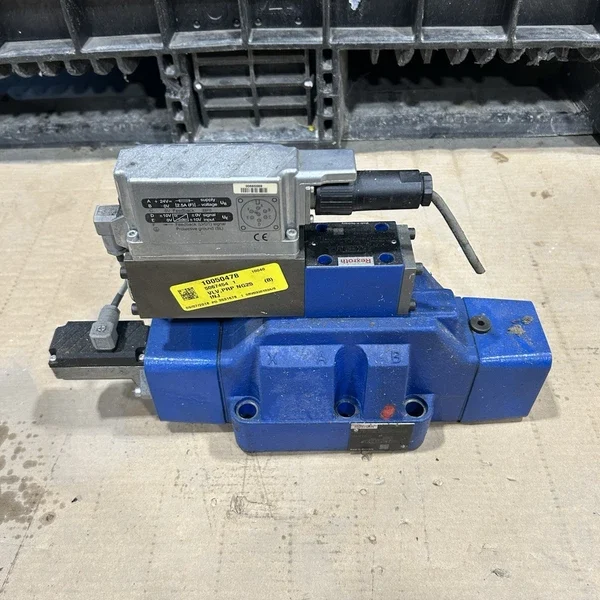Rexroth 0811404434 Valve