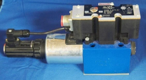 Valve Hydraulic Directional 4WREE10 EA75-22/G24K31/A1V Rexroth