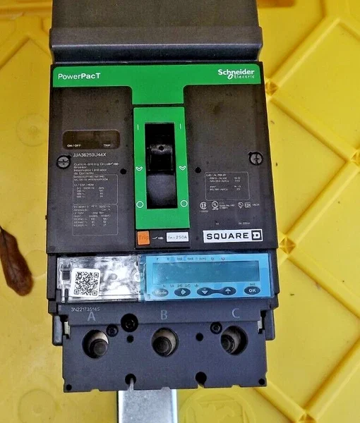 1x NEW Square D JJA36250U44X 3p 600v 250a Circuit Breaker