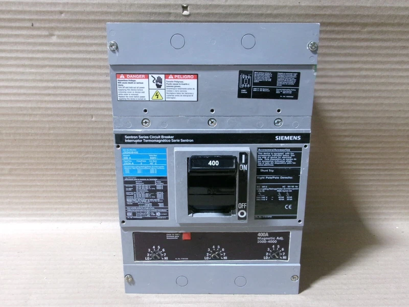 NEW Siemens JXD JXD63B400 3 Pole 400 Amp 600V Black Blue Label Circuit Breaker 2 JXD63B400 0