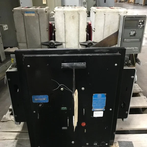 ITE K-3000 Red 3000A EO/MO/DO LS Air Circuit Breaker