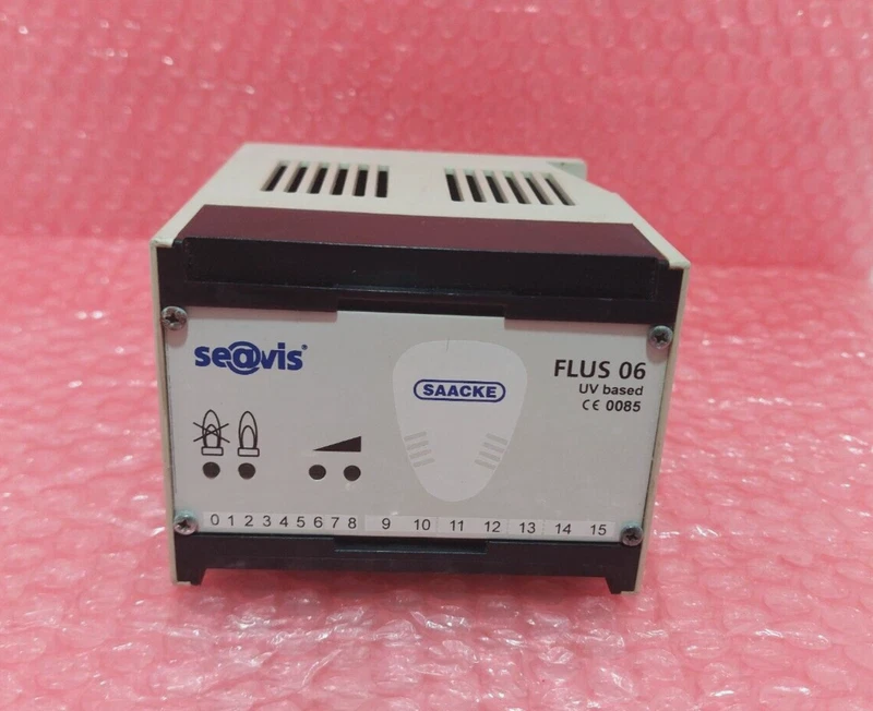 Saacke Seavis FLUS 06 UV Flame Detector 230VAC K7-8385-602164 2 K7 8385 602164 0
