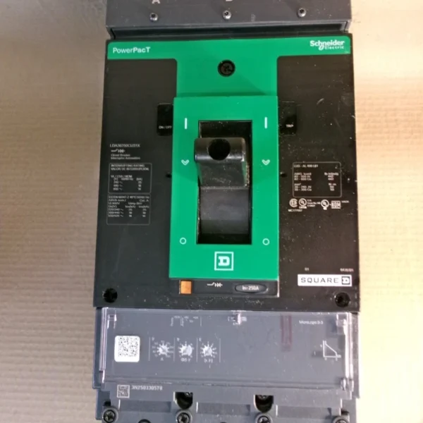 NEW SQUARE D LDA LDA36250CU31X 3 Pole 250 Amp 600V Circuit Breaker New NO BOX