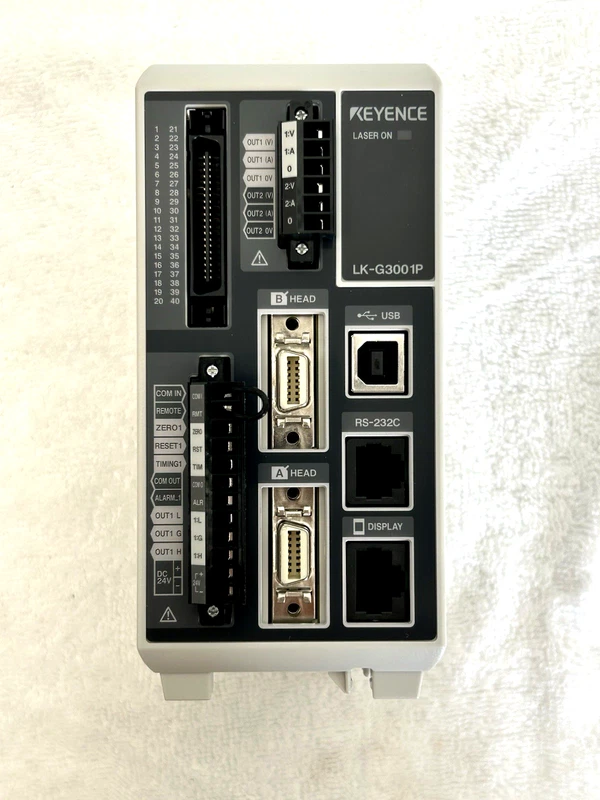 Keyence LK-G3001P Laser Displacement Sensor / Controller 2 LK G3001P 0