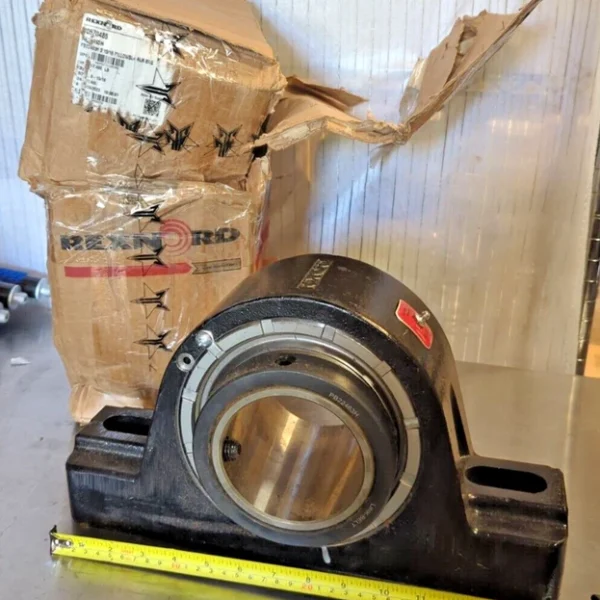 Rexroth PB22463H Link-Belt 3-15/16" Pillow Block Bearing - has one small chip