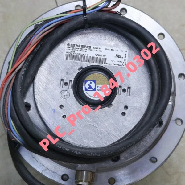 Ziehl-abegg MK137-6DK.15.U 220V~480V IP54 4.2A 3~ 0.82KW For SIEMENS motor fan