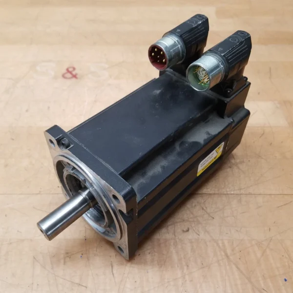 Allen Bradley MPL-A310P-MJ74AA Series A Servo Motor, 5000 RPM, 230 V - USED