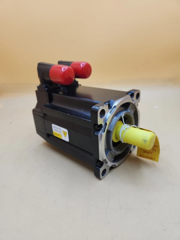 Allen Bradley MPL-A420P-SJ72AA Kinetix AC Servo Motor 230 V 3 Phase 2.8 HP 2 MPL A420P SJ72AA 0