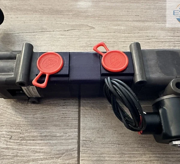 LowTariff? Rexroth Pilotair Aventics R431000925 manual air control valve