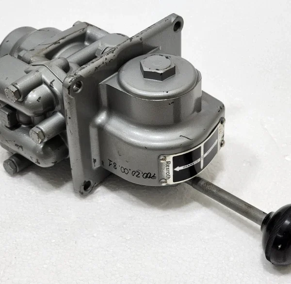 REXROTH R431002837 HC-2-X LEVER OPERATED PRESSURE REGULATING VALVE 0-125 psi