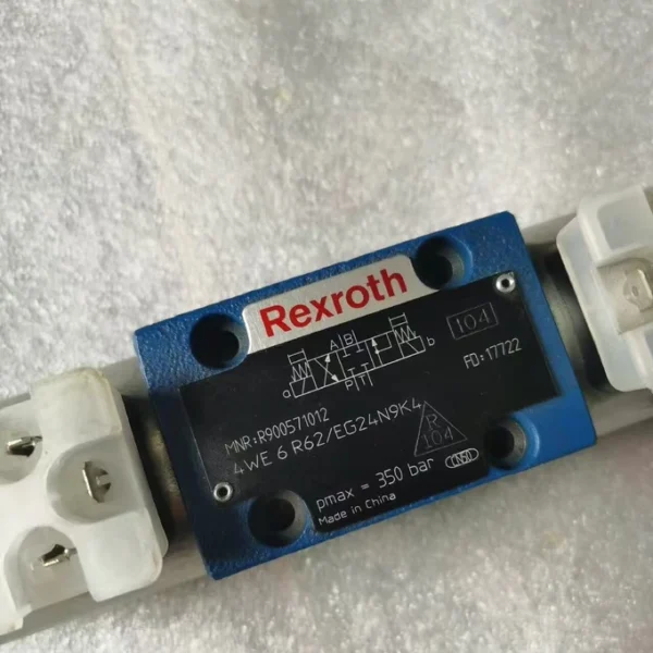 1PC NEW Rexroth R900571012 4WE 6 R62/EG24N9K4 valve