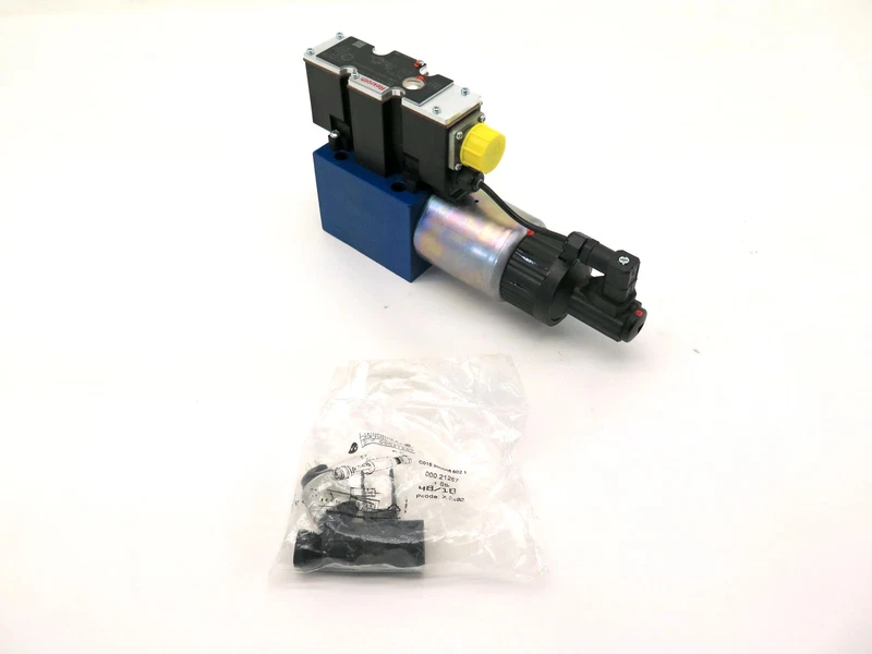 Rexroth R900940191 4WREE 10 EA75-2X/G24K31/A1V Proportional Hydraulic Valve 2 R900940191 0