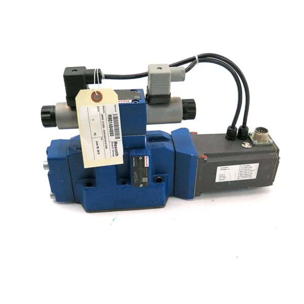 Rexroth 4 WRAP 6 W7-04-30=G24K4/M=00 Proportional Hydraulic Valve R900972654