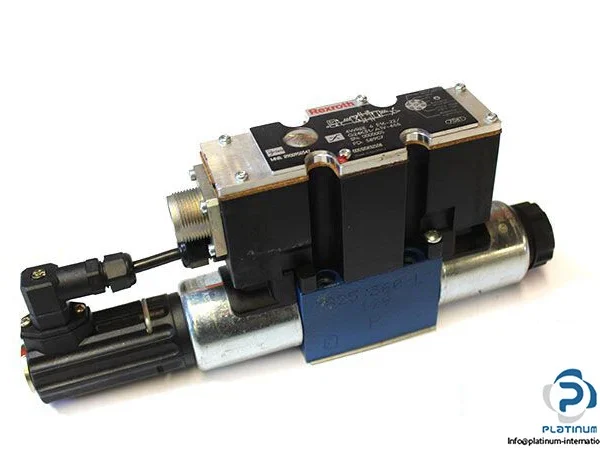 REXROTH R900950342 PROPORTIONAL DIRECTIONAL VALVE_4WREE6E16-22/G24K31/A1V-655