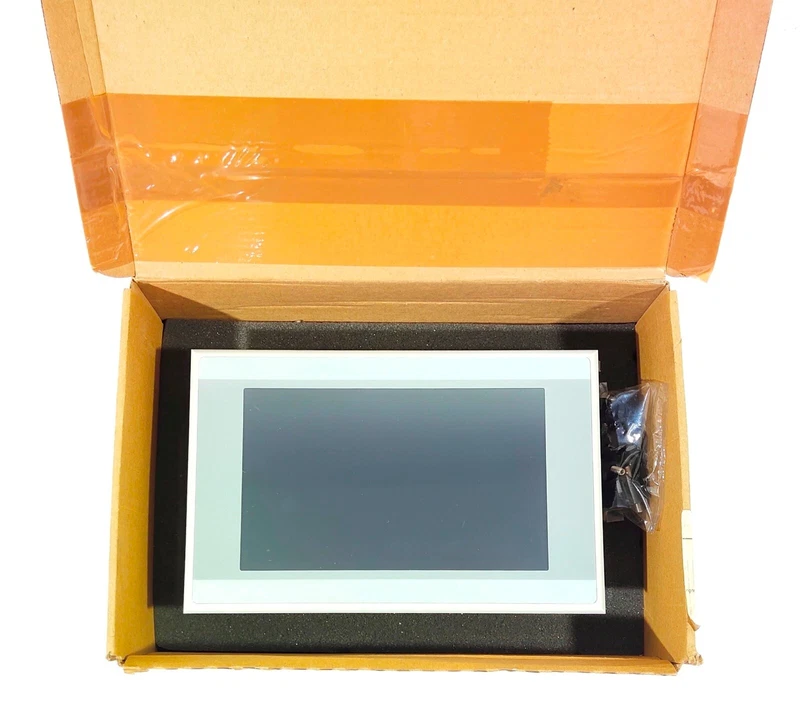 EATON XV-102-H3-70TWRL-10 HMI DISPLAY TOUCH PANEL 171162 2 XV 102 H3 70TWRL 10 0