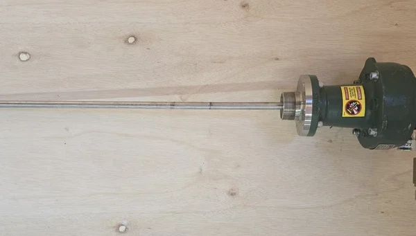 SPX FLOW Lightnin EV1L33 Mixer CW Rotation MFD 2022 GAST 2AM-NCC-106 Air Motor