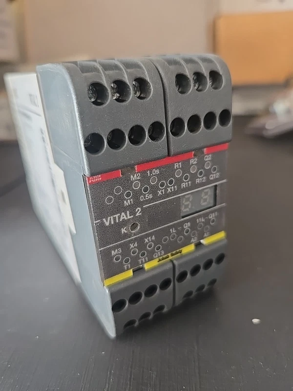 2TLA020070R4300 SAFETY RELAY 2 2TLA020070R4300 0