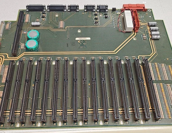 Cincinnati Milacron Mother Board Backplane FGB16 #3-531-4667A