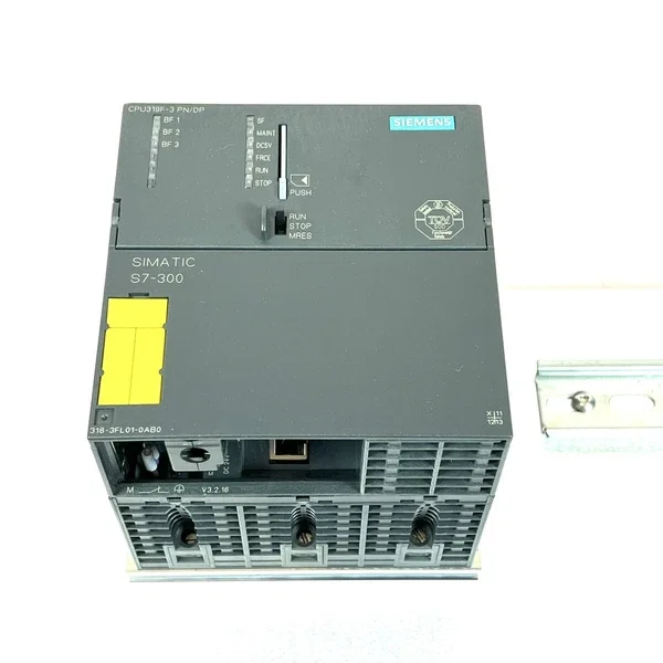 Siemens SIMATIC S7 6ES7 318-3FL01-0AB0 CPU with 972-0BA42-0XA0 Bus Connector