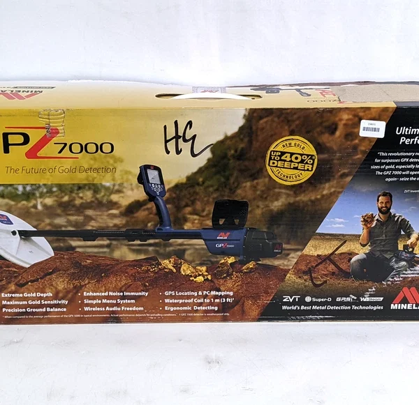 Minelab GPZ-7000 Metal and Gold Prospecting Detector (3301-0001)
