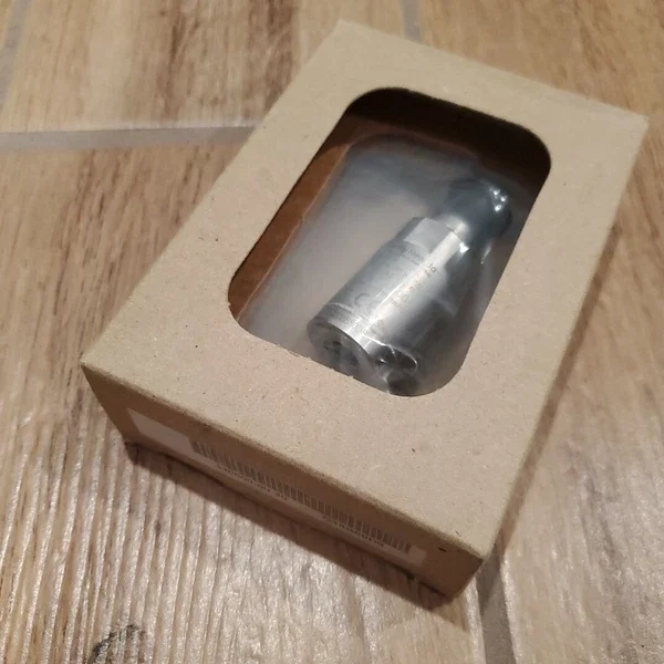 NEW 330500-00-00 Bently Nevada 330500 Accelerometer Sensor Velomitor Vibration