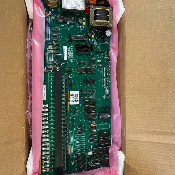 FRICK RWB II Plus motherboard control panel 333Q0000547 Rev E. New from LSI.