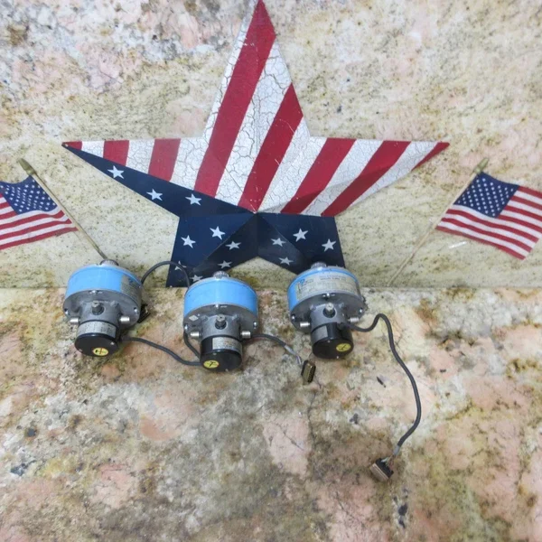 *SPECIAL PRICE*PACIFIC SCIENTIFIC MOTOR 33VM52-000-29 LDA-196-1000 SUMTAK EACH 1