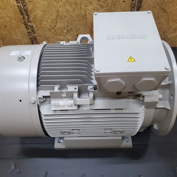 Siemens Electric Motor, 40HP, 30KW 3545RPM, 3PH, 480V, 60HZ, 200L, TEFC