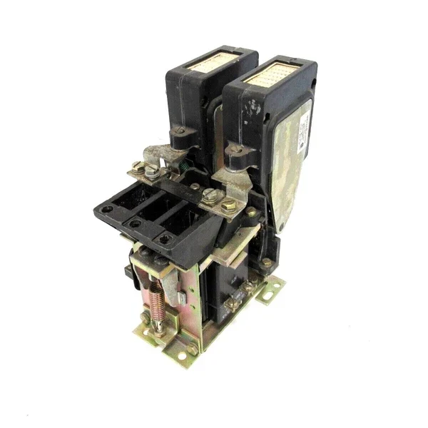 NEW GENERAL ELECTRIC 3C01GXA002XF CONTACTOR 100A 230/250VDC