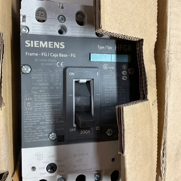 NEW Siemens HFK3B200 Circuit Breaker HFGB 200A 3VL3520-2KN30-0AA0