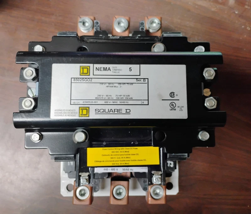 SQUARE D 8502SGO2 MOTOR STARTER NEMA 5 270 AMP 440-480V COIL NEW TAKE-OUT 2 440 480V 0