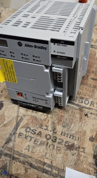 Allen-Bradley CompactLogix 5380 Controller (5069-L340ER)
