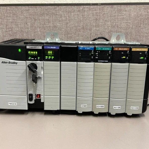 ALLEN BRADLEY CONTROLLOGIX SYSTEMS 7-SLOT CHASSIS w/ PSU & MODULES (1756)