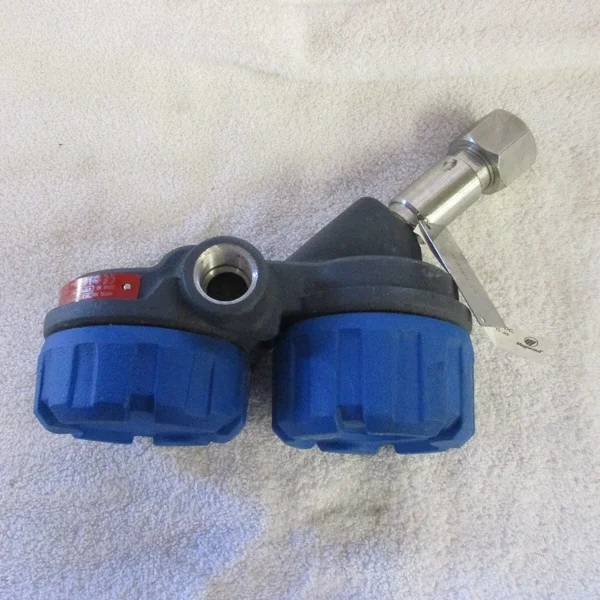 NEW Magnetrol Wave Radar Level Transmitter 24VDC 705-511A-110/7EA-A110-080