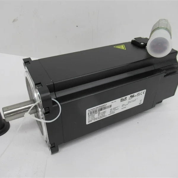 B & R Industrial Automation 8LSA44.DB030S200-3, Servo Motor