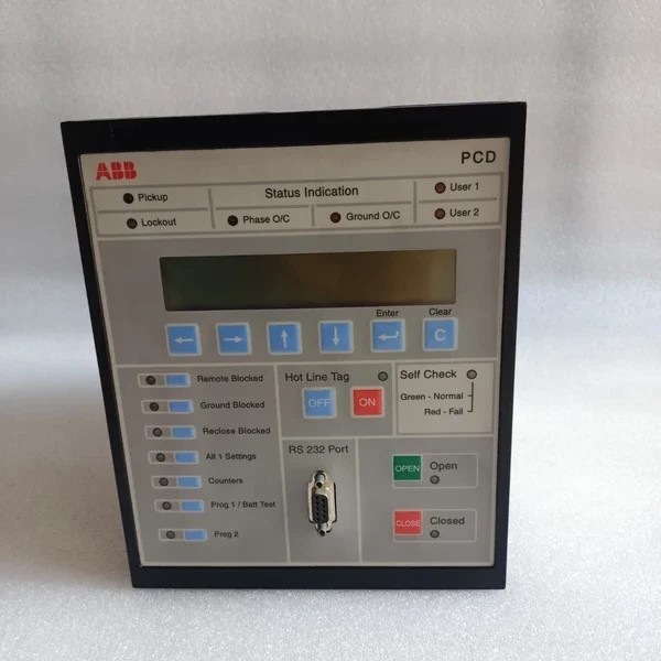 ABB PCD2000 ABB 8R3E-2021-21-3001 ABB RECLOSER CONTROL UNIT PCD