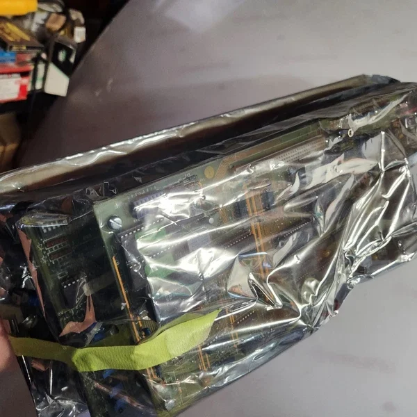 Hauser Controls, Z Boards Used Gauge Control In Sealed Original Anti-static Wrap