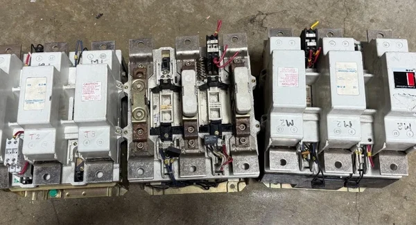 LOT OF 3 CE15VN3 Eaton Cutler Hammer Contactor 200-218V Coil 9-2698-5
