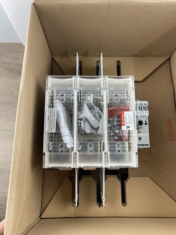 SIEMENS CFS365JN 400 Amp Fusible Switch NIB 2 CFS365JN 0
