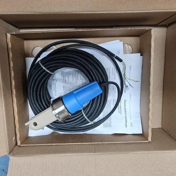 Endress Hauser CLS54D-AACS1A4A Digital Conductivity Sensor